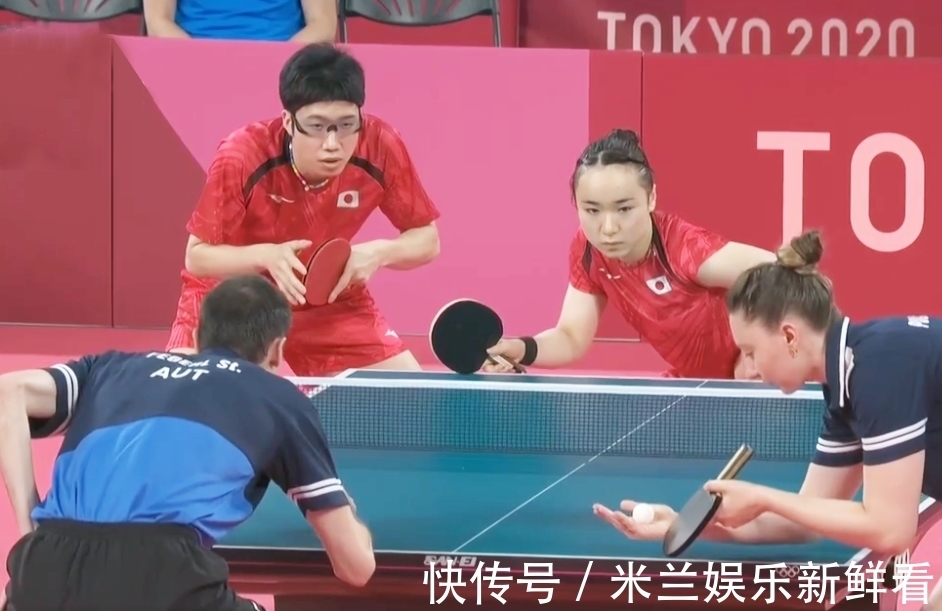粉色只是外